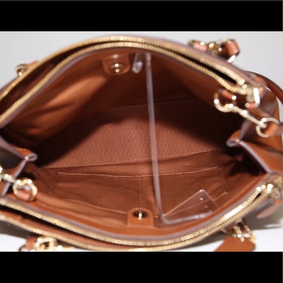 Authentic F36619 Coach Purse - Picture 5 of 6